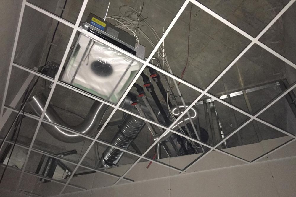 Die Lüftungsanlage im Ladenbau von Fischer Fußfit