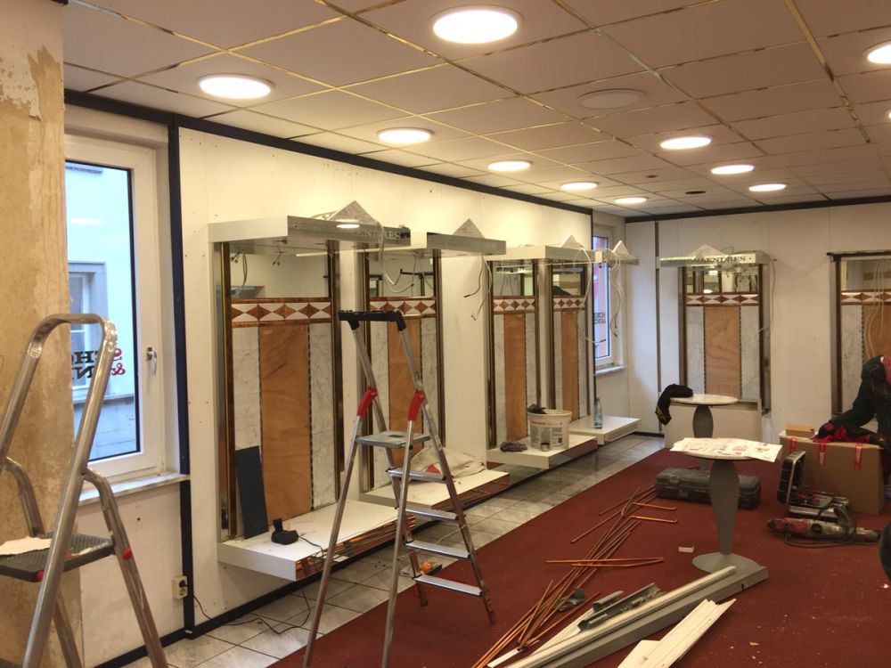 Die Ladenfläche im Bauprozess.