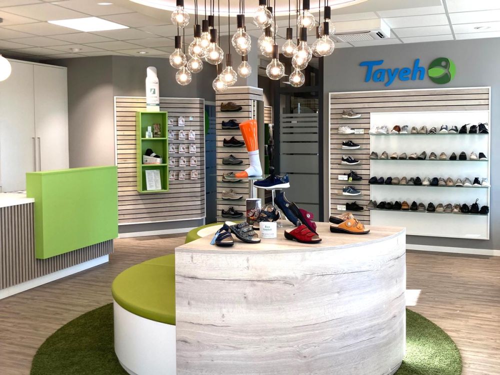Orthopädieschuhtechnik-Laden mit durchdachtem Raumdesign
