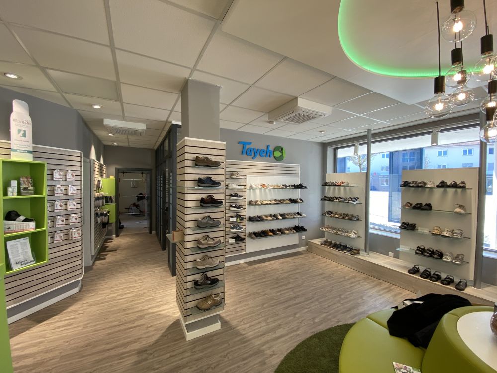 Zukunftsweisendes Raumgefühl: Orthopädieschuhtechnik-Shopdesign 