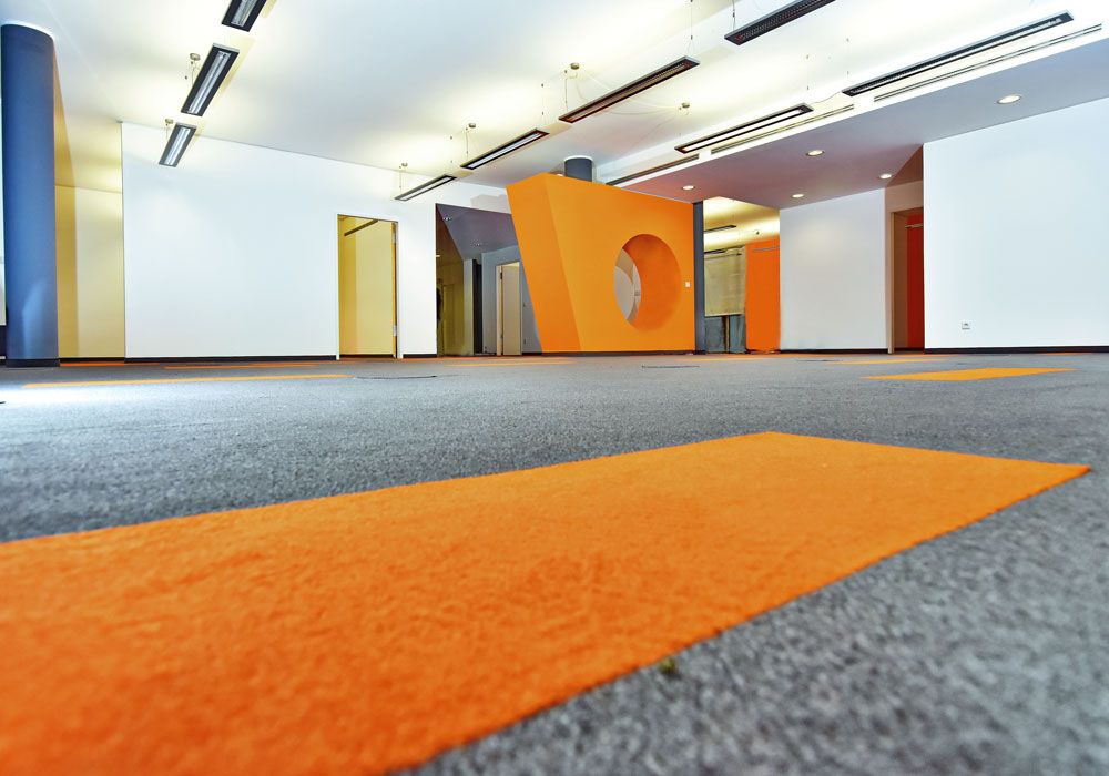 NovaCapta's Bürodesign fördert Innovation und Teamarbeit.